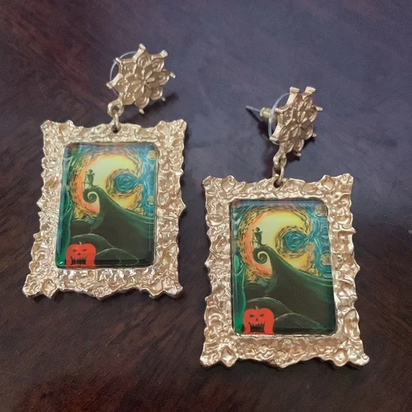 Nightmare Before Christmas Earrings - Picture 1 of 4